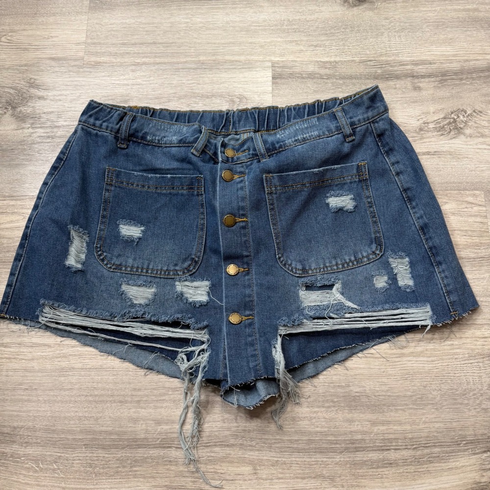 SHEIN SXY Womens 2XL Distressed Denim Shorts Button Front High Waist Medium Wash